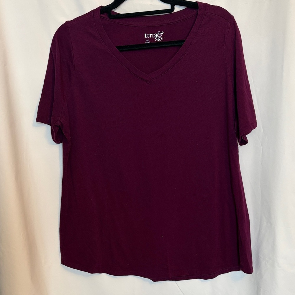 Terra & Sky Deep Purple V-Neck Short Sleeve Tee size OX 14W